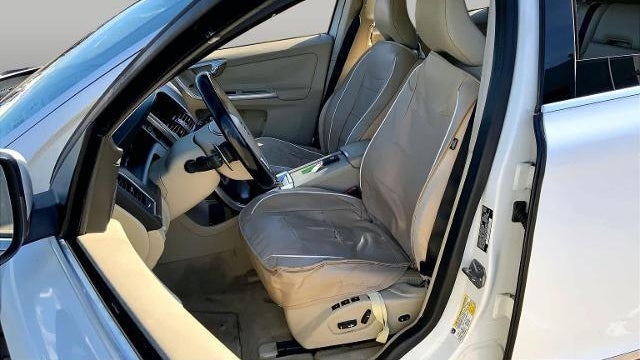2015 Volvo XC60 T6 Platinum