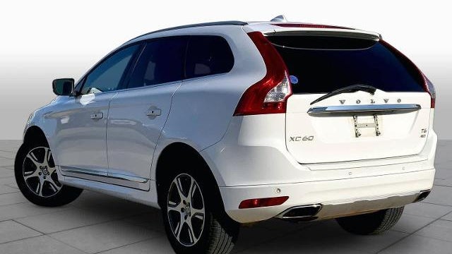 2015 Volvo XC60 T6 Platinum