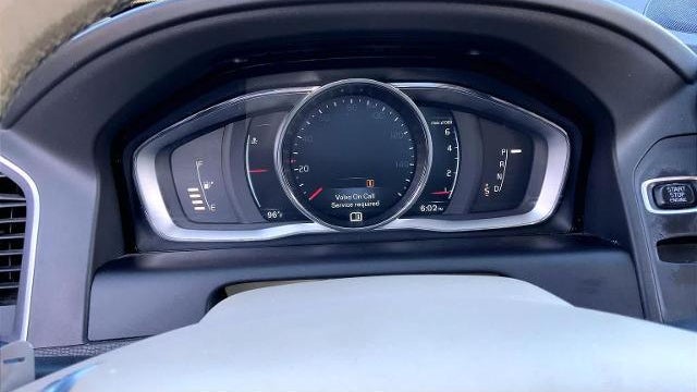 2015 Volvo XC60 T6 Platinum