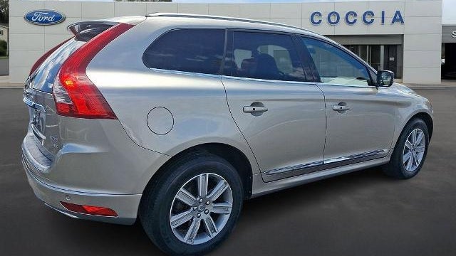 2016 Volvo XC60 T6 Platinum