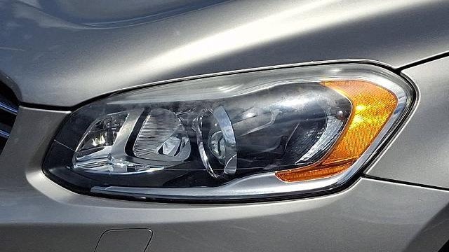 2016 Volvo XC60 T6 Platinum