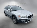 2014 XC70 Thumbnail 2