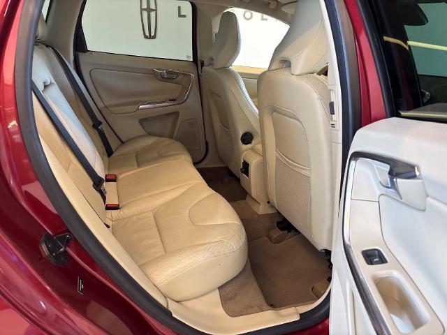 2013 Volvo XC60 - $7,770