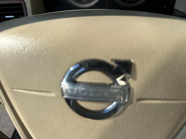2010 Volvo C70 - $8,500