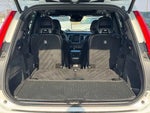 2020 XC90 Thumbnail 16