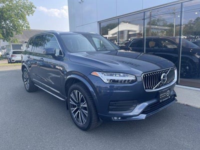 Photo of a 2022 Volvo XC90 AWD T6 Momentum 6-Passenger 4DR SUV for sale