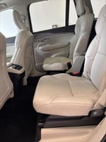2022 XC90 Thumbnail 24