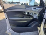2022 XC90 Thumbnail 26