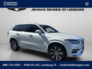 2022 Volvo XC90 with Crystal White Metallic Exterior
