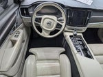 2017 V90 Cross Country Thumbnail 8