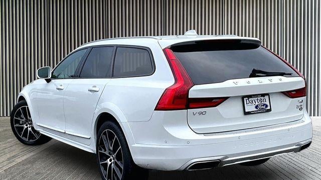 2017 Volvo V90 Cross Country T6