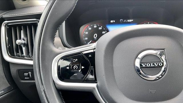 2017 Volvo V90 Cross Country T6
