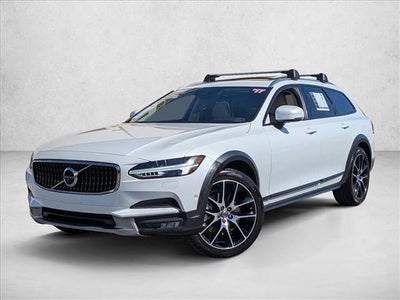 Photo of a 2017 Volvo V90 Cross Country AWD T6 4DR Wagon for sale