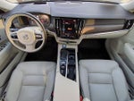 2020 V90 Cross Country Thumbnail 15