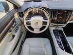 2020 V90 Cross Country Thumbnail 16