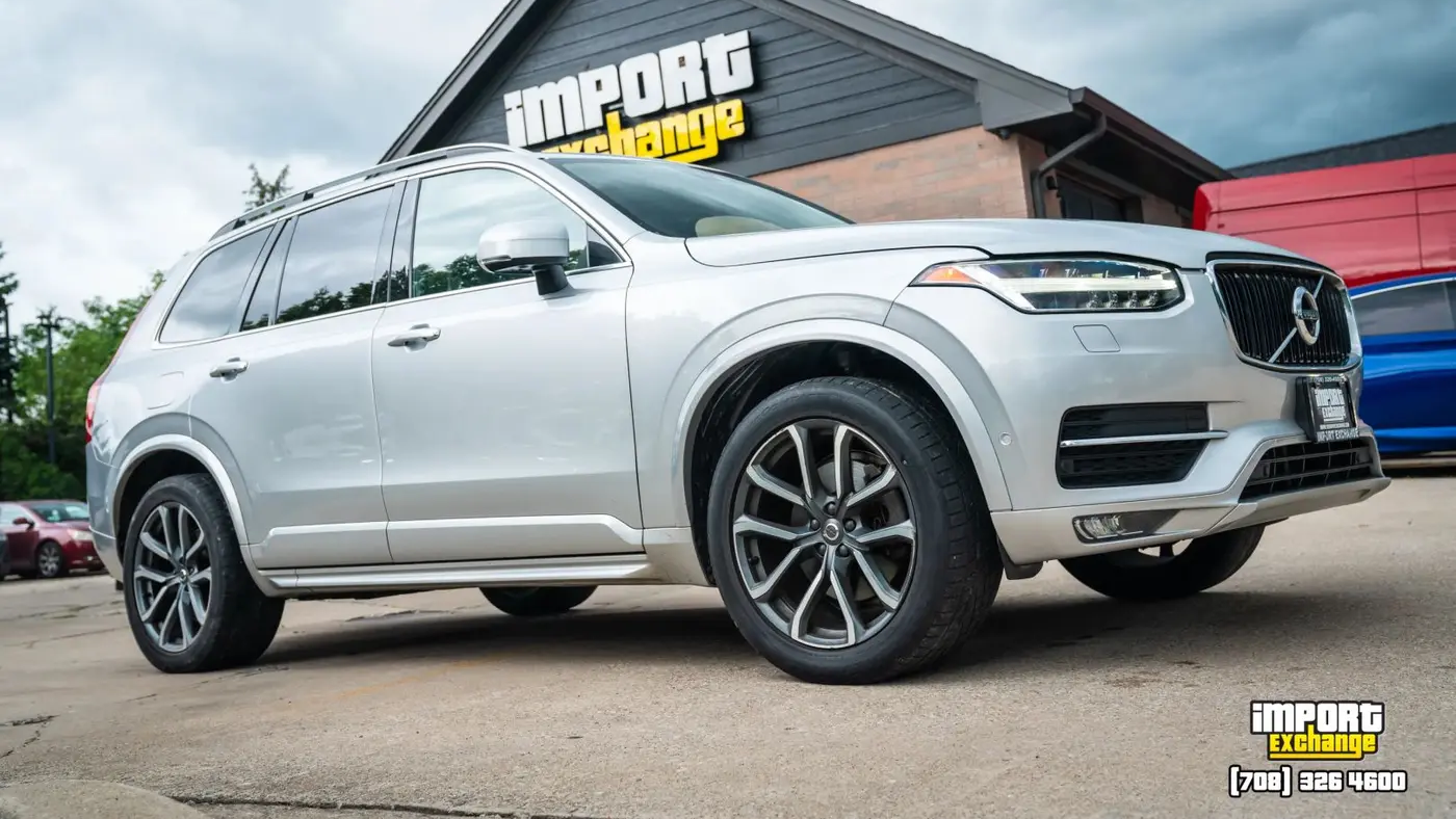 Preowned 2017 Volvo XC90 T6 Momentum for Sale