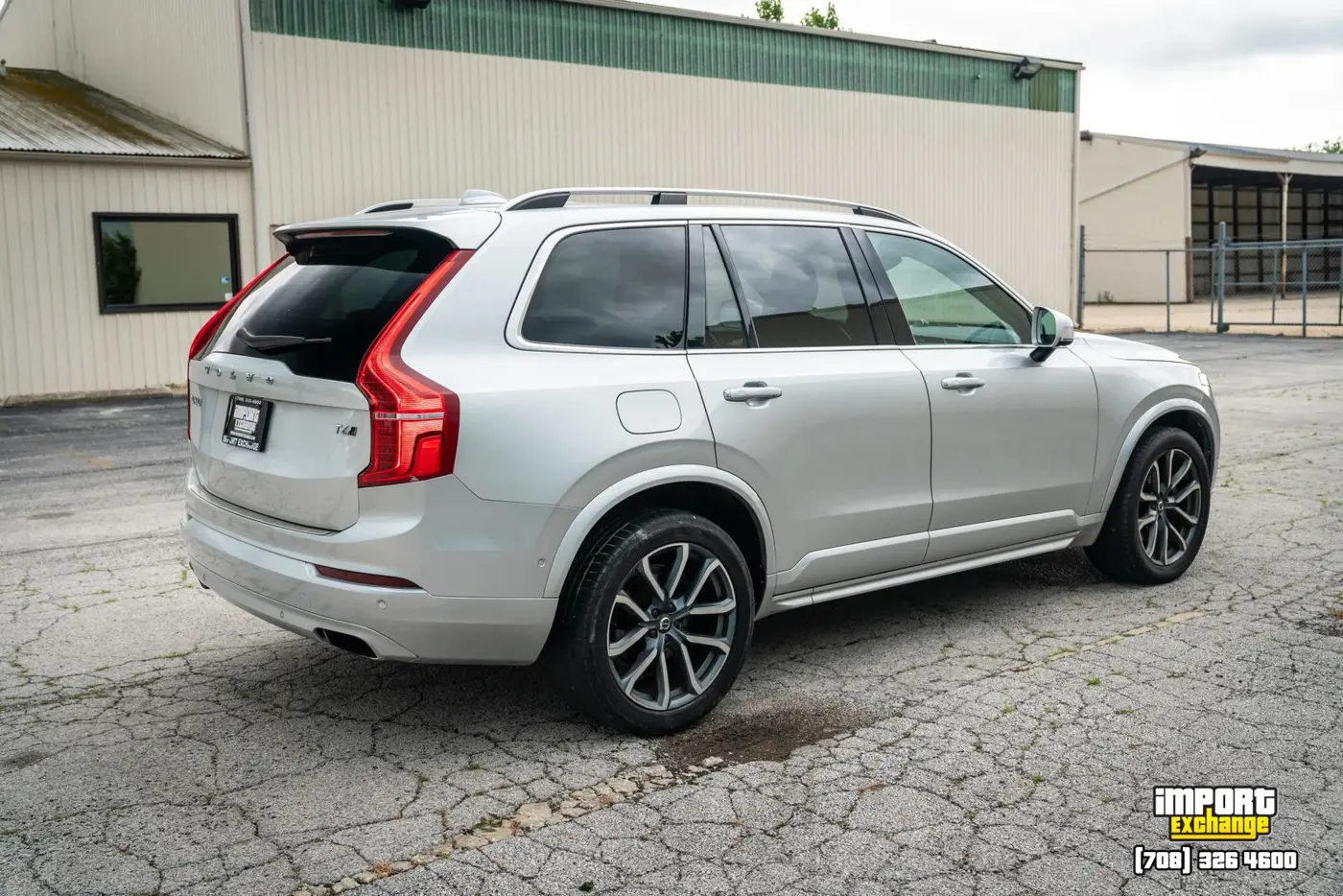 2017 Volvo XC90 - $16,376