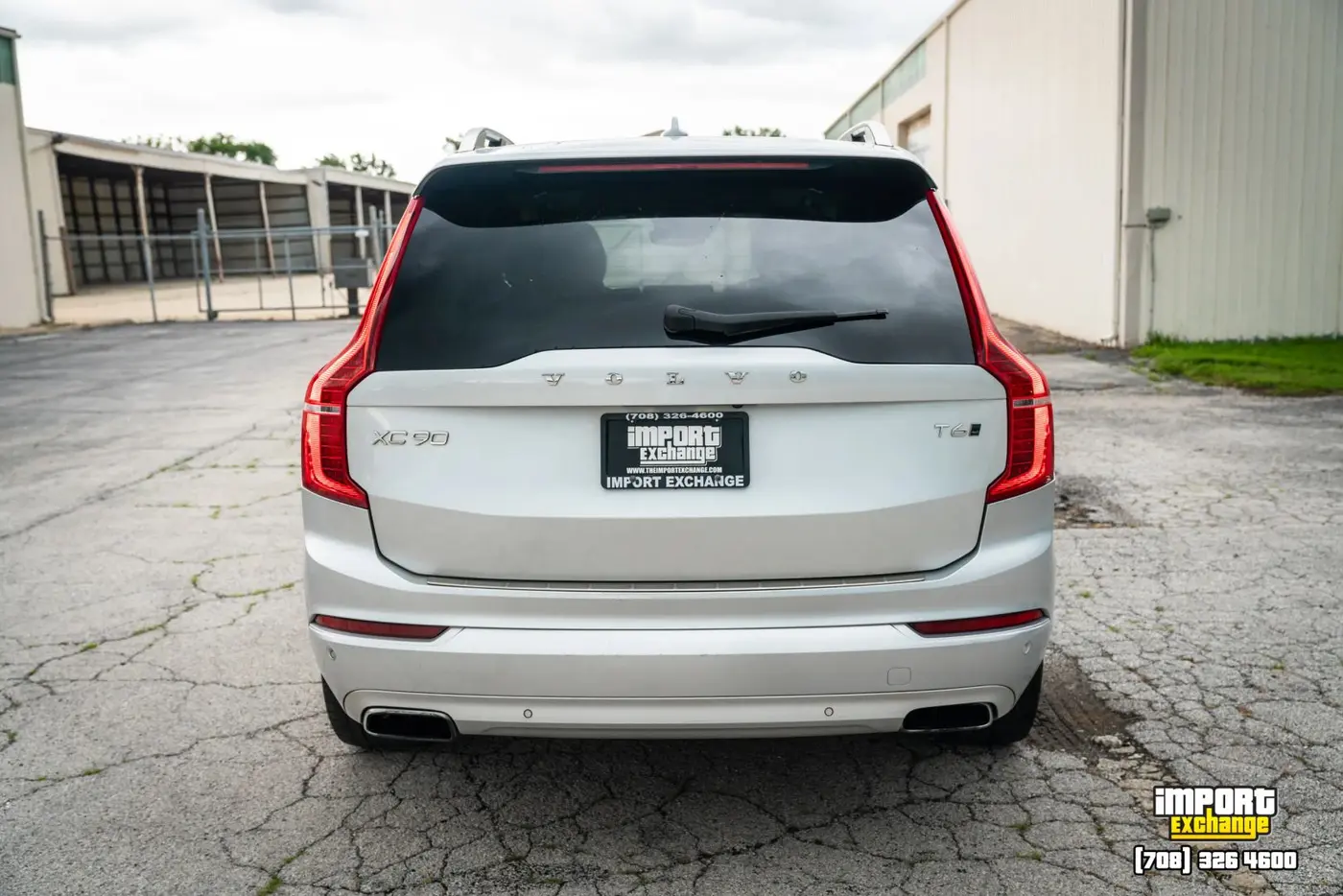 2017 Volvo XC90 - $16,376