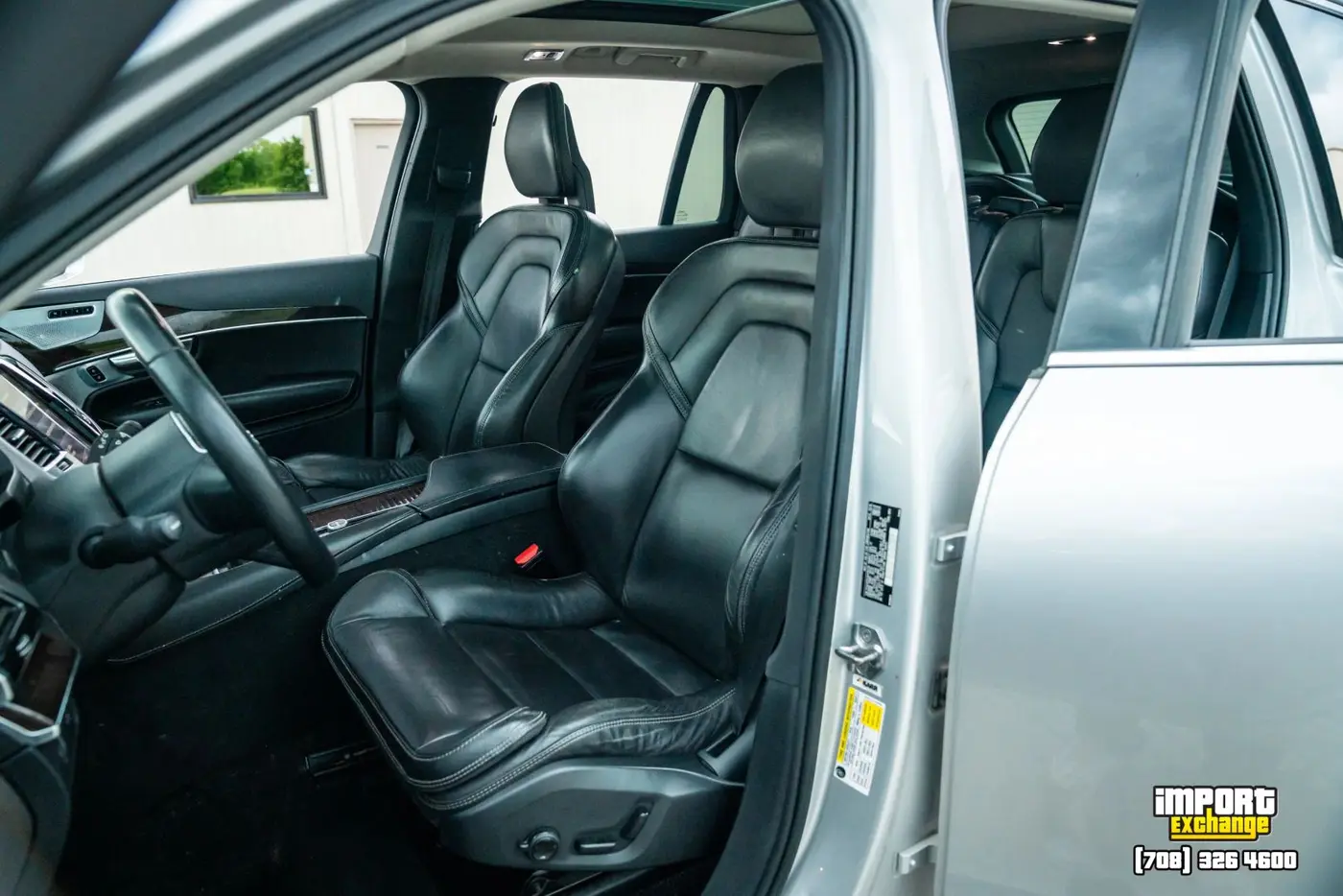 2017 Volvo XC90 - $16,376