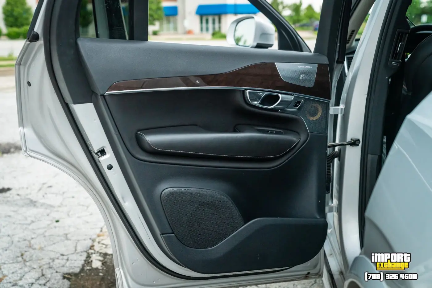 2017 Volvo XC90 - $16,376