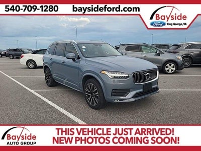 Photo of a 2020 Volvo XC90 AWD T6 Momentum 6-Passenger 4DR SUV for sale