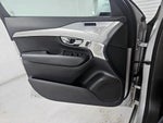 2016 XC90 Thumbnail 12