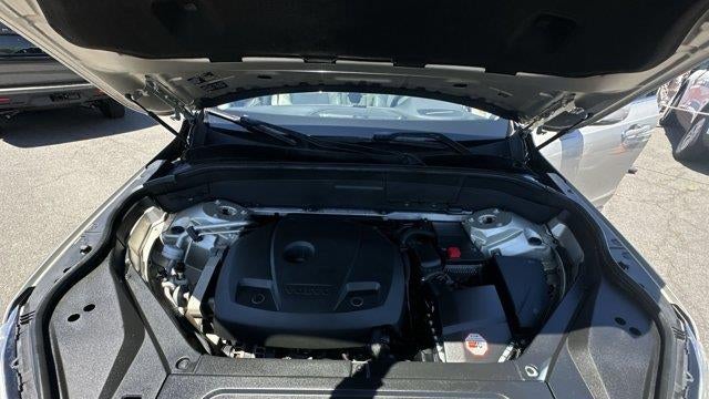 2017 Volvo XC90 T6 Momentum