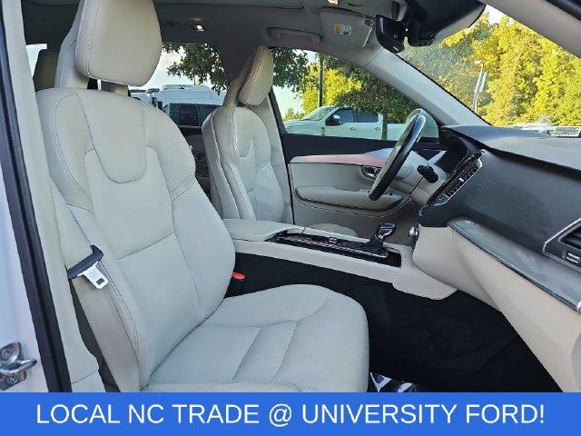 2017 Volvo XC90 - $17,454