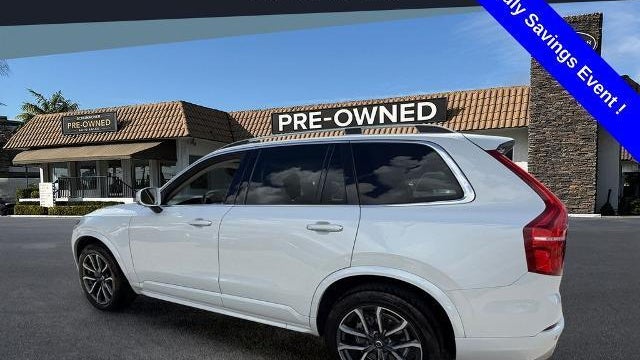 2019 Volvo XC90 T6 Momentum