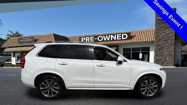 2019 Volvo XC90 T6 Momentum