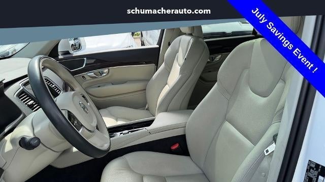 2019 Volvo XC90 T6 Momentum