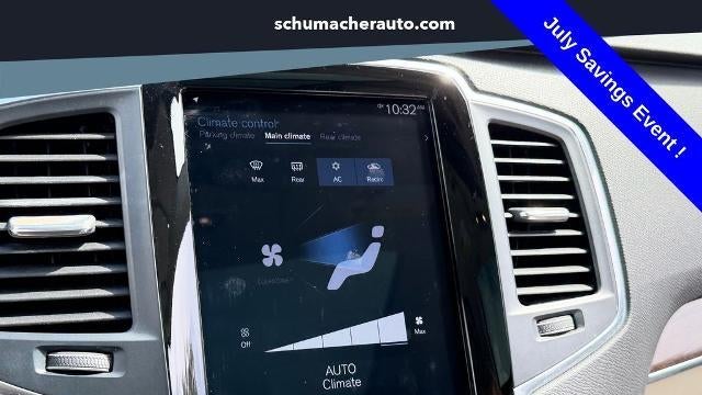 2019 Volvo XC90 T6 Momentum