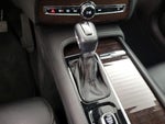 2019 XC90 Thumbnail 16