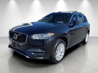 2016 Volvo XC90 with Onyx Black Metallic Exterior
