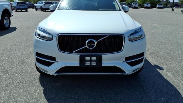 2018 Volvo XC90 T6 Momentum