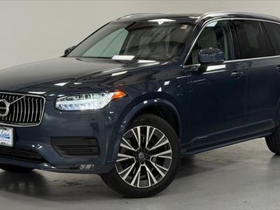2022 Volvo XC90 AWD T6 Momentum 7-Passenger 4DR SUV