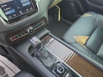 2017 XC90 Thumbnail 25