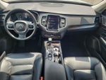 2017 XC90 Thumbnail 9