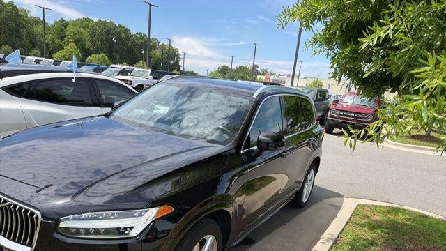 Preowned 2020 Volvo XC90 T6 Momentum 7-Passenger for Sale