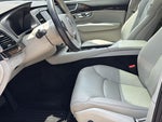 2017 XC90 Thumbnail 11