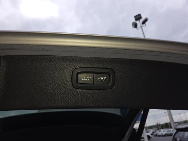 2019 Volvo XC90 - $14,997