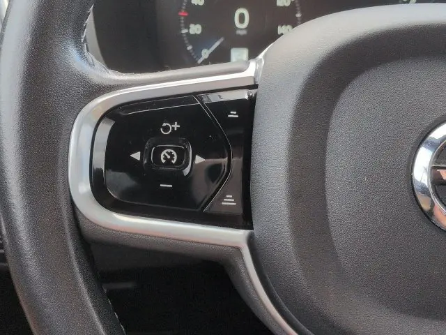 2017 Volvo XC90 - $14,486