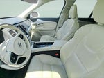 2018 XC90 Thumbnail 10