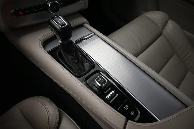 2018 Volvo XC90 - $18,721