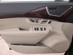 2019 XC90 Thumbnail 12