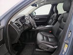 2020 XC90 Thumbnail 11