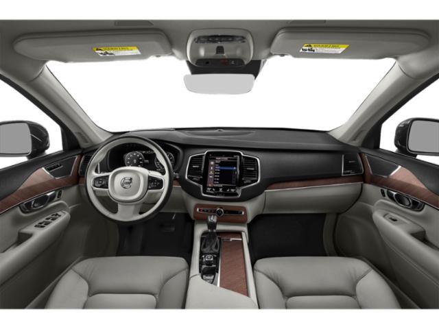 2022 Volvo XC90 - $27,025
