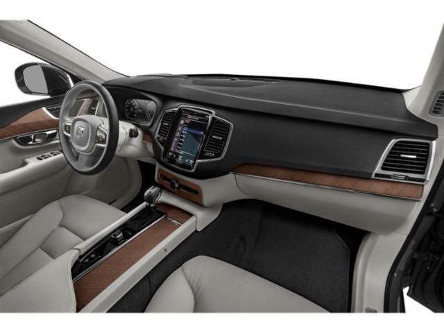 2022 Volvo XC90 - $27,025
