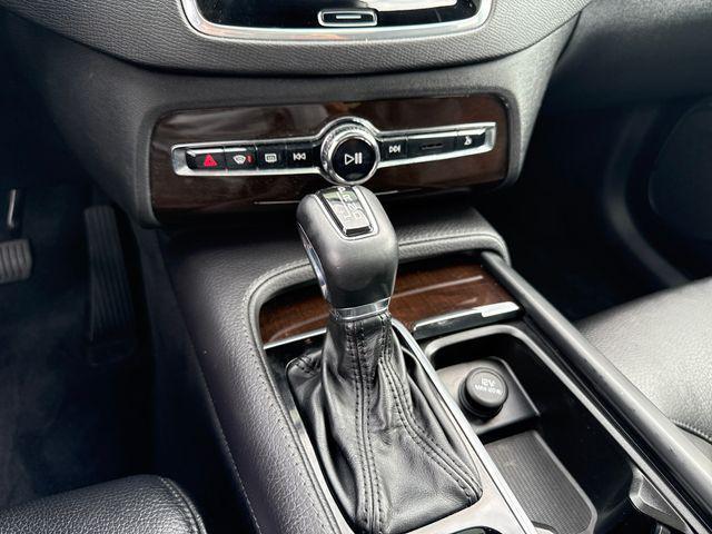 2019 Volvo XC90 - $19,214