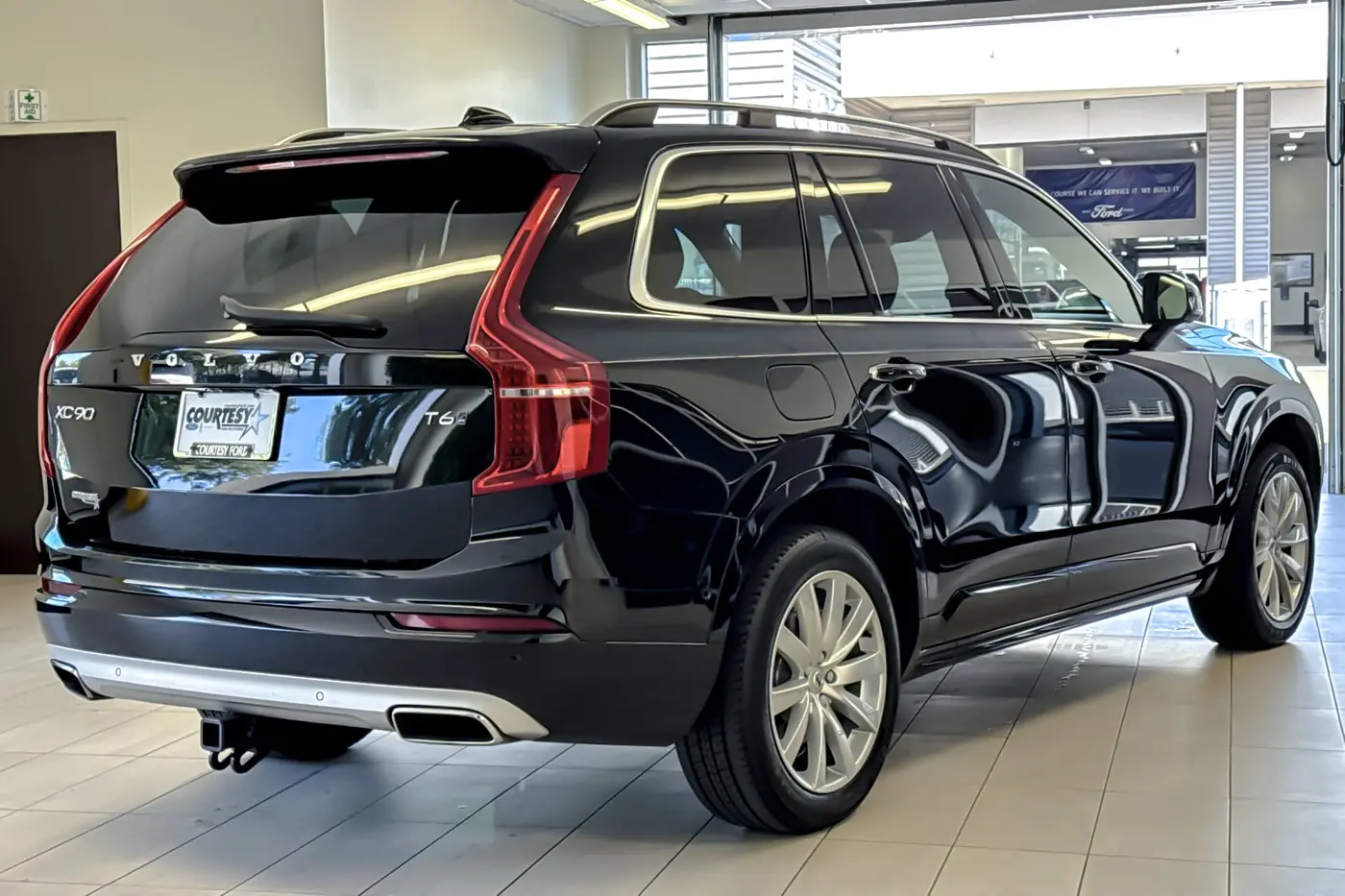 2019 Volvo XC90 - $21,417